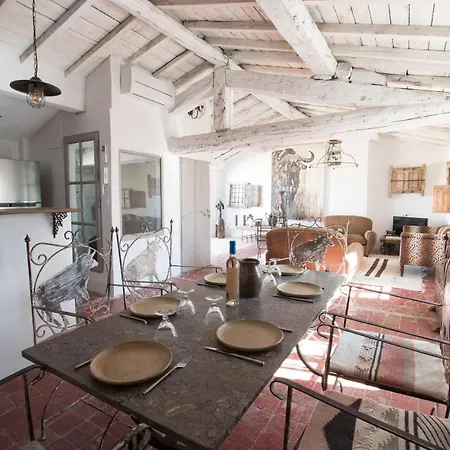 Toro - Magnifique Triplex Premium Arles